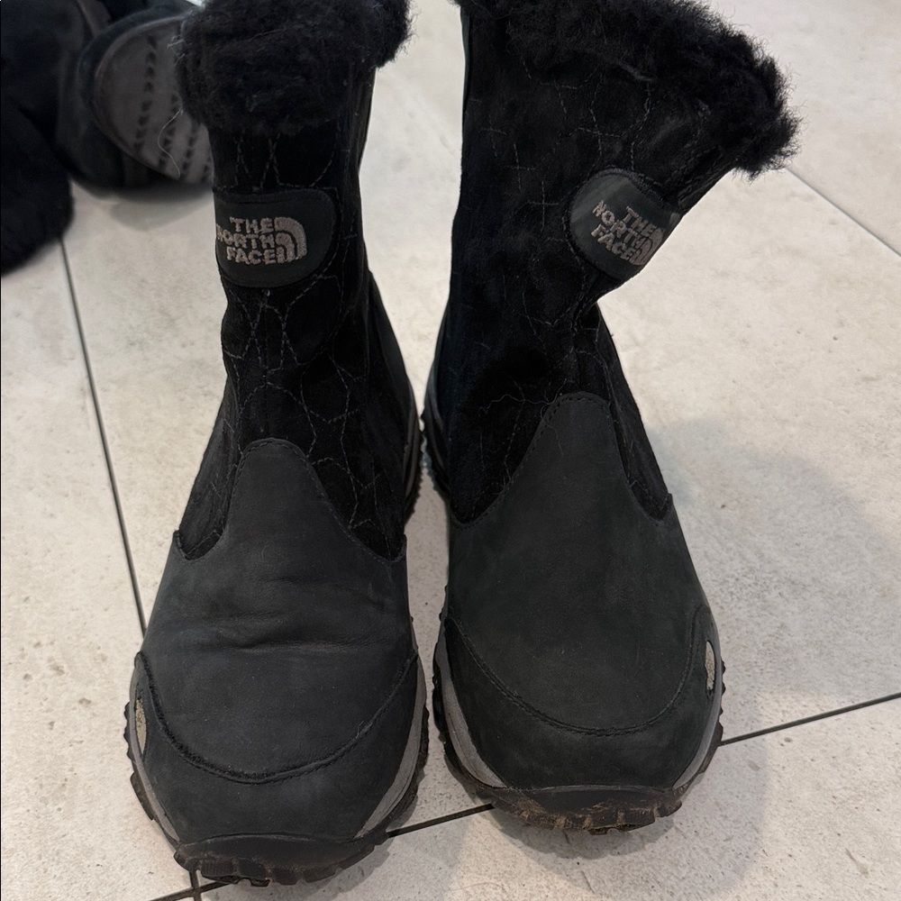 The North Face Quilted Black Boots